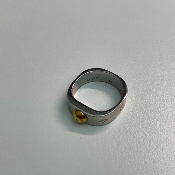 Louis Vuitton Berg Nanogram Ring M Silver/Gold M00217 w/ box and dust bag - Picture 2 of 16